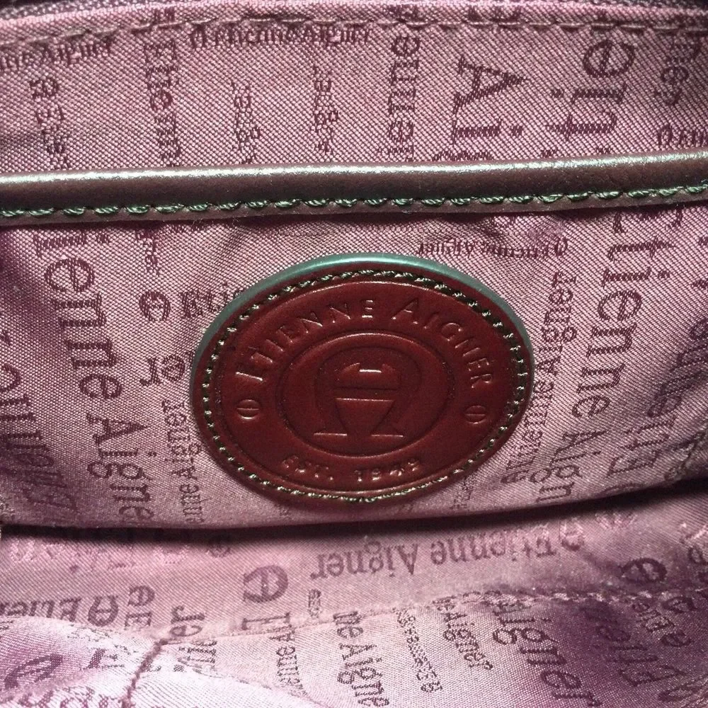 Etienne Aigner Retro Maroon Leather‎ HandBag Purse Crossbody Pockets Zipup